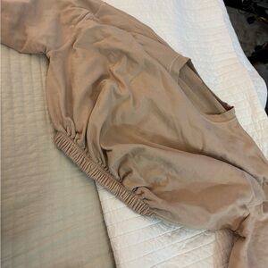 Daily drills Bubble crop sweatshirt